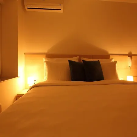 Deluxe Bellevue